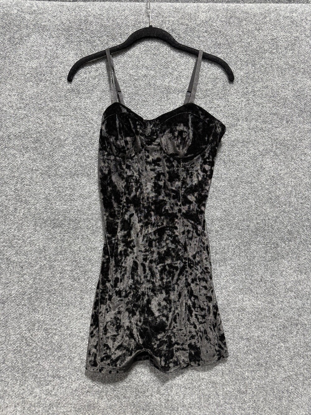 Otozor Black Velvet Mini Dress Womens Medium M Bodycon Spaghetti Strap Goth